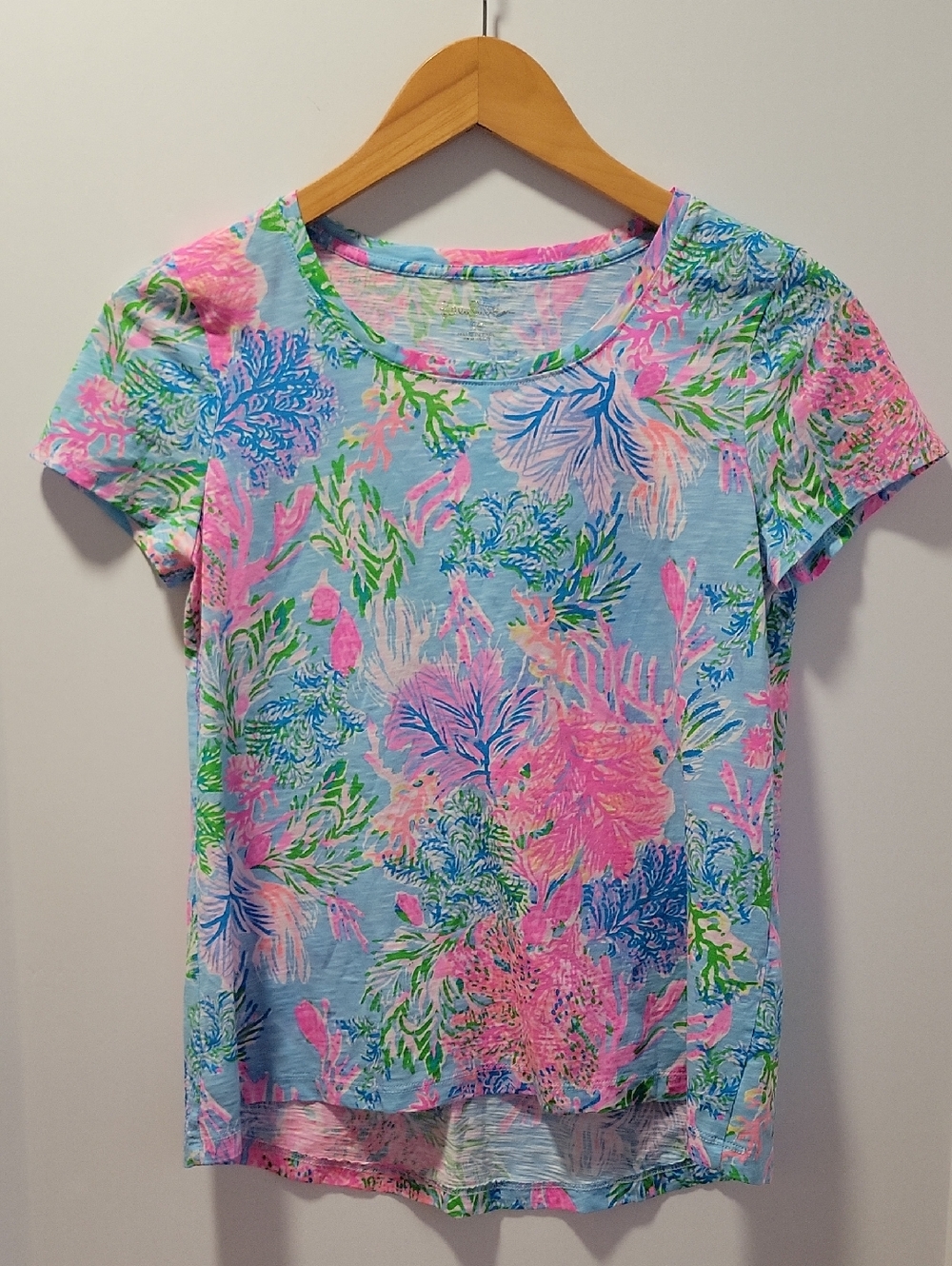 Lilly Pulitzer Short Sleeve Shirt Size XS